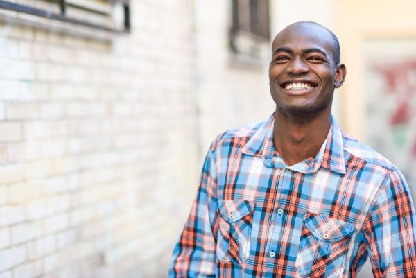 Não descuide dos dentes nas férias