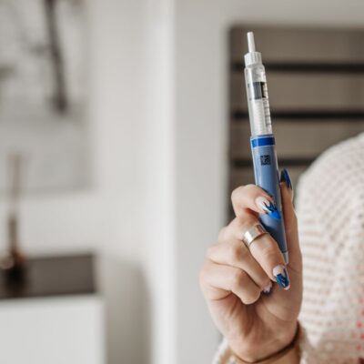 Canetas emagrecedoras podem afetar a saúde bucal?